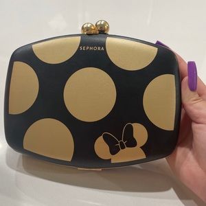 Sephora x Minnie Mouse eyeshadow